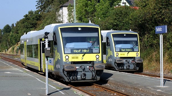 650 711 und 650 725 in Selbitz - Foto: Horst Flechtner, Garching