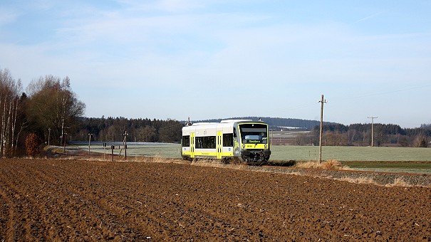 VT 650.716 bei Hildbrandsgrün - Foto: Volker Seidel, Münchberg