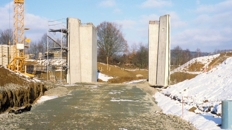 10. Oktober 2025: 84. MEC 01 Medienabend - Roland Fraas: 25 Jahre Schlömener Kurve - Foto: Roland Fraas 10. Oktober 2025: 84. MEC 01 Medienabend - Roland Fraas: 25 Jahre Schlömener Kurve - Foto: Roland Fraas