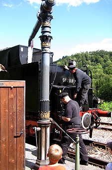 Wasserfassen in Weizen - Foto: Andreas Rieß, Oberkotzau