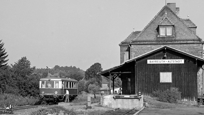 68. MEC 01 Medienabend: Ein Kessel Buntes! - Eisenbahnarchäologie - Bayreuth Abzweig Kreuzstein bis Bf. Altstadt - Foto: Gerd Jahreis