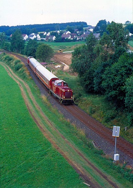 Abschiedesfahrt der 211 058-3 mit V 100 1023 in Helmbrechts