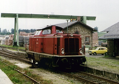 211 202-7 und der große Wagen des Fotoautors in Weißenstadt