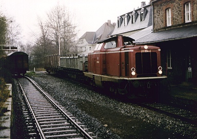 211 054-2 in Kirchenlamitz Stadt