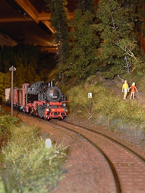 Eine 86er rollt durchs Höllental - Foto: Volker Seidel, Münchberg